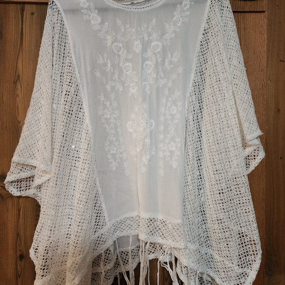 Lacy fringe tunic - Picture 1 of 4